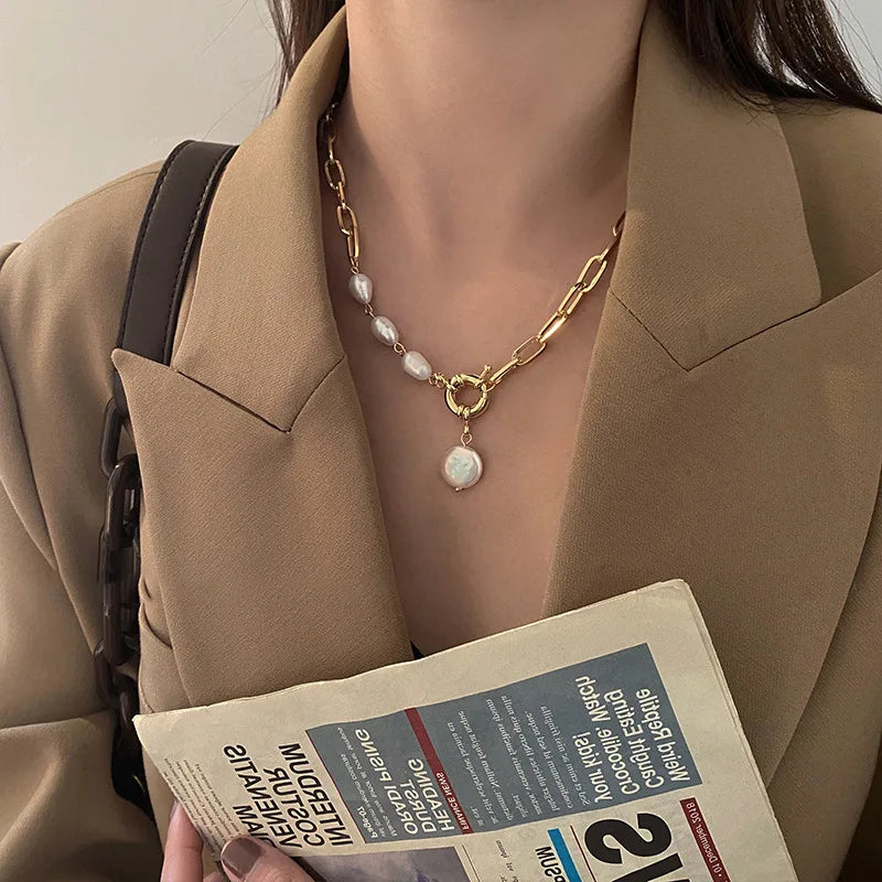Collar con colgante de perla barroca con personalidad para mujer, gargantilla de acero inoxidable chapada en oro de lujo, accesorios de joyería para boda