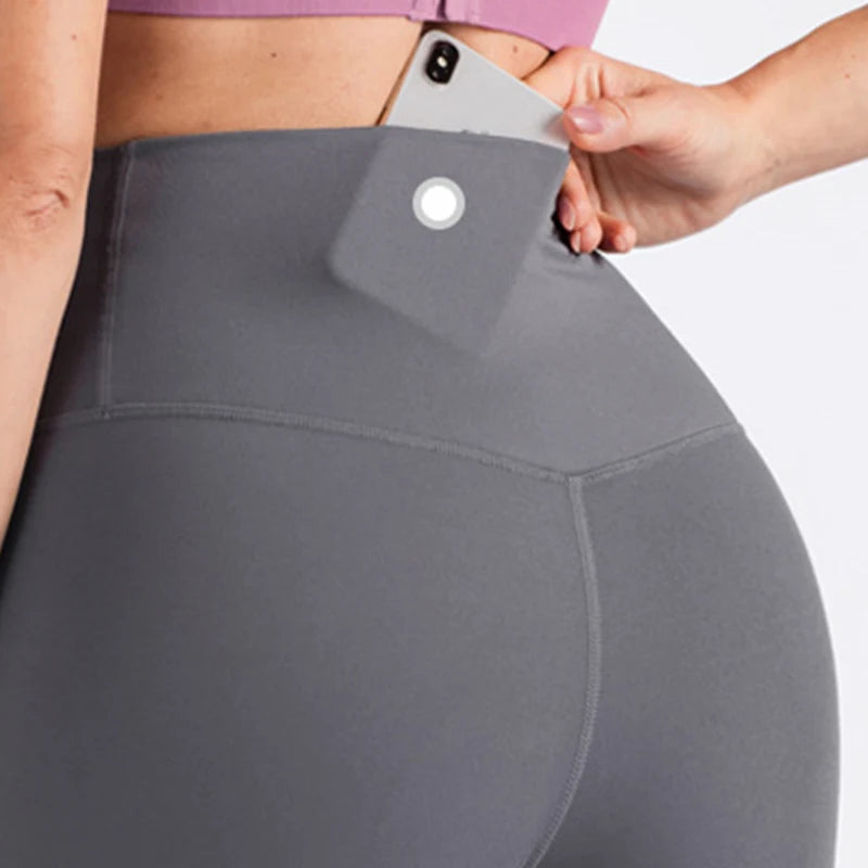 Leggings deportivos para mujer, pantalones cortos de gimnasia transpirables para correr, Fitness, Yoga, con bolsillo interior
